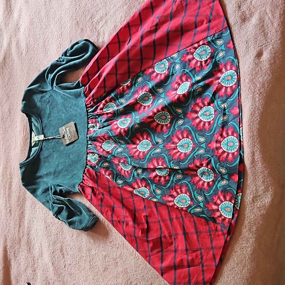 Girls dress